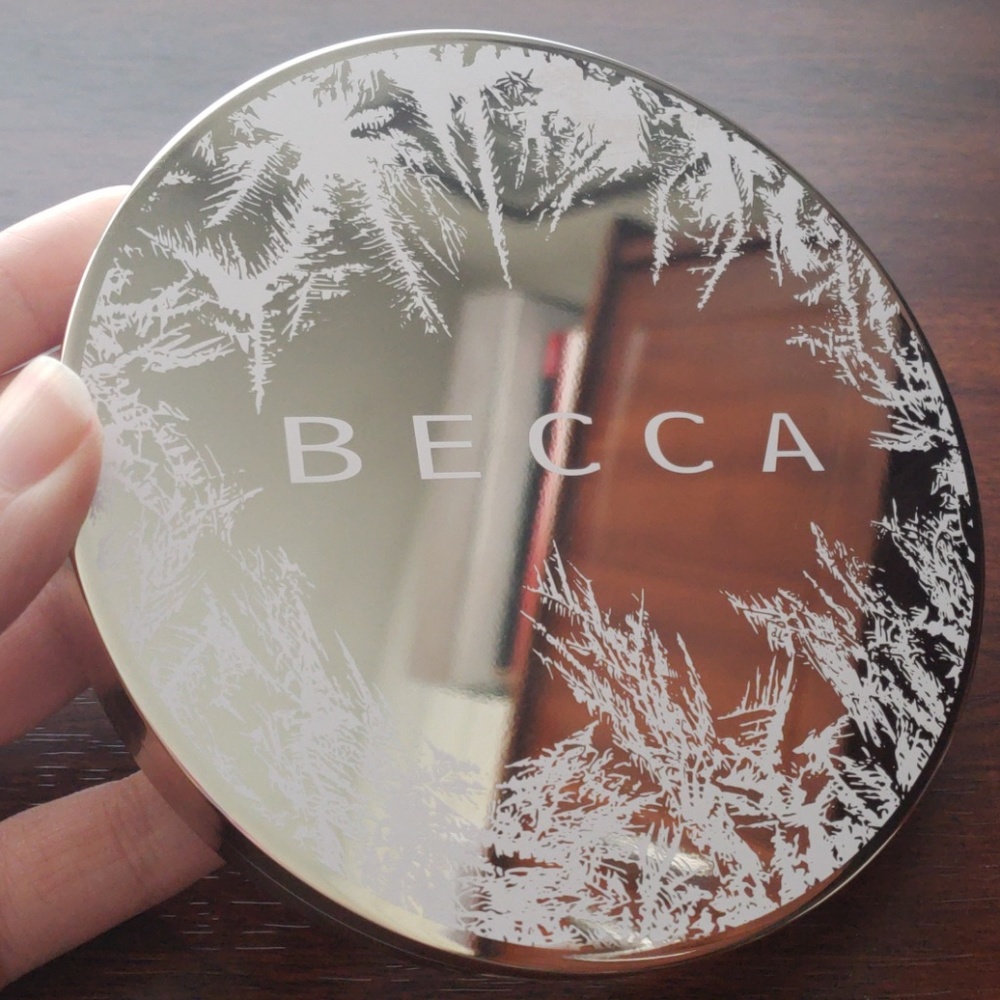 Becca eye lights palette